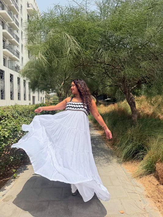 Coral White Kimono and Dress Set, white cotton tiered maxi dress and shrug set with black and brown zigzag rickrack trim, square neckline – side view
