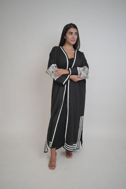 Aaliyah Black Abaya Shrug