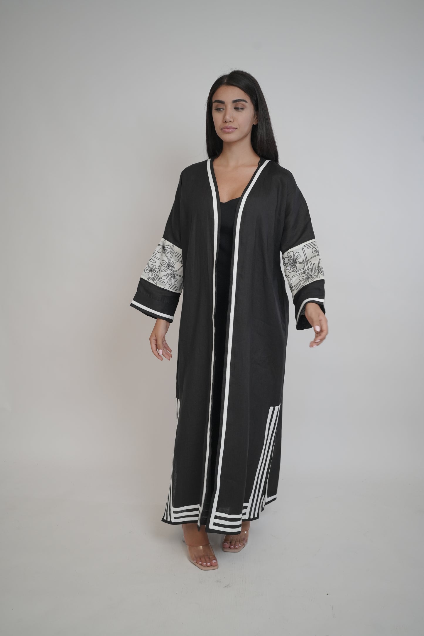 Aaliyah Black Abaya Shrug