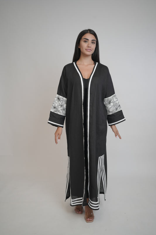 Aaliyah Black Abaya Shrug