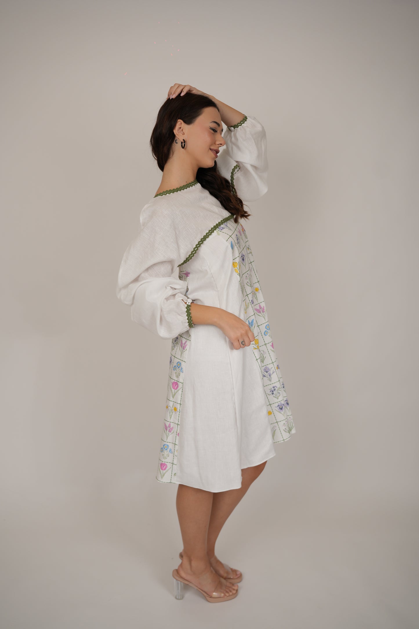 Poppy White Floral Short Dress