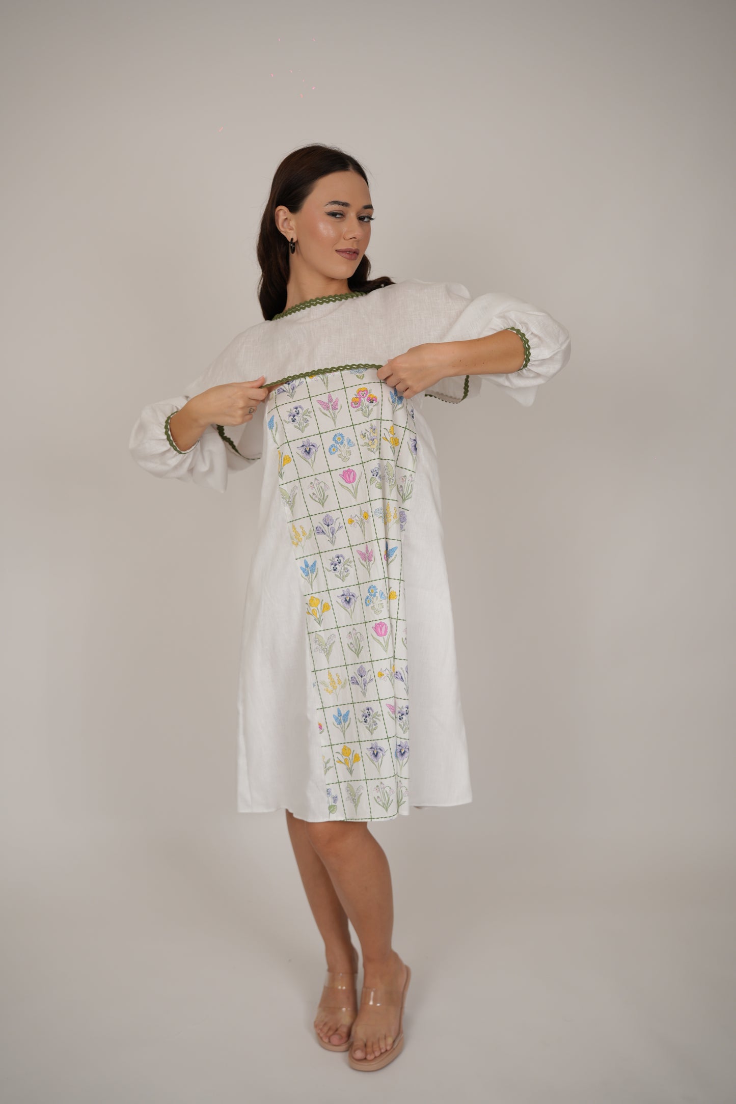 Poppy White Floral Short Dress