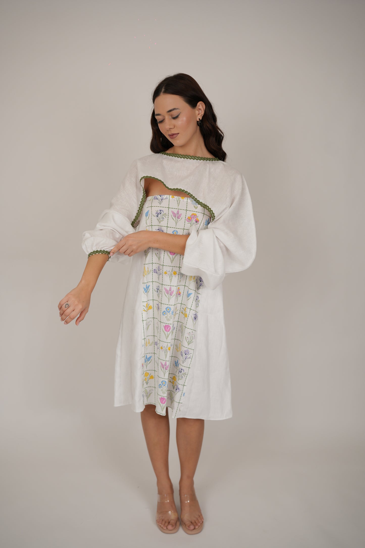 Poppy White Floral Short Dress