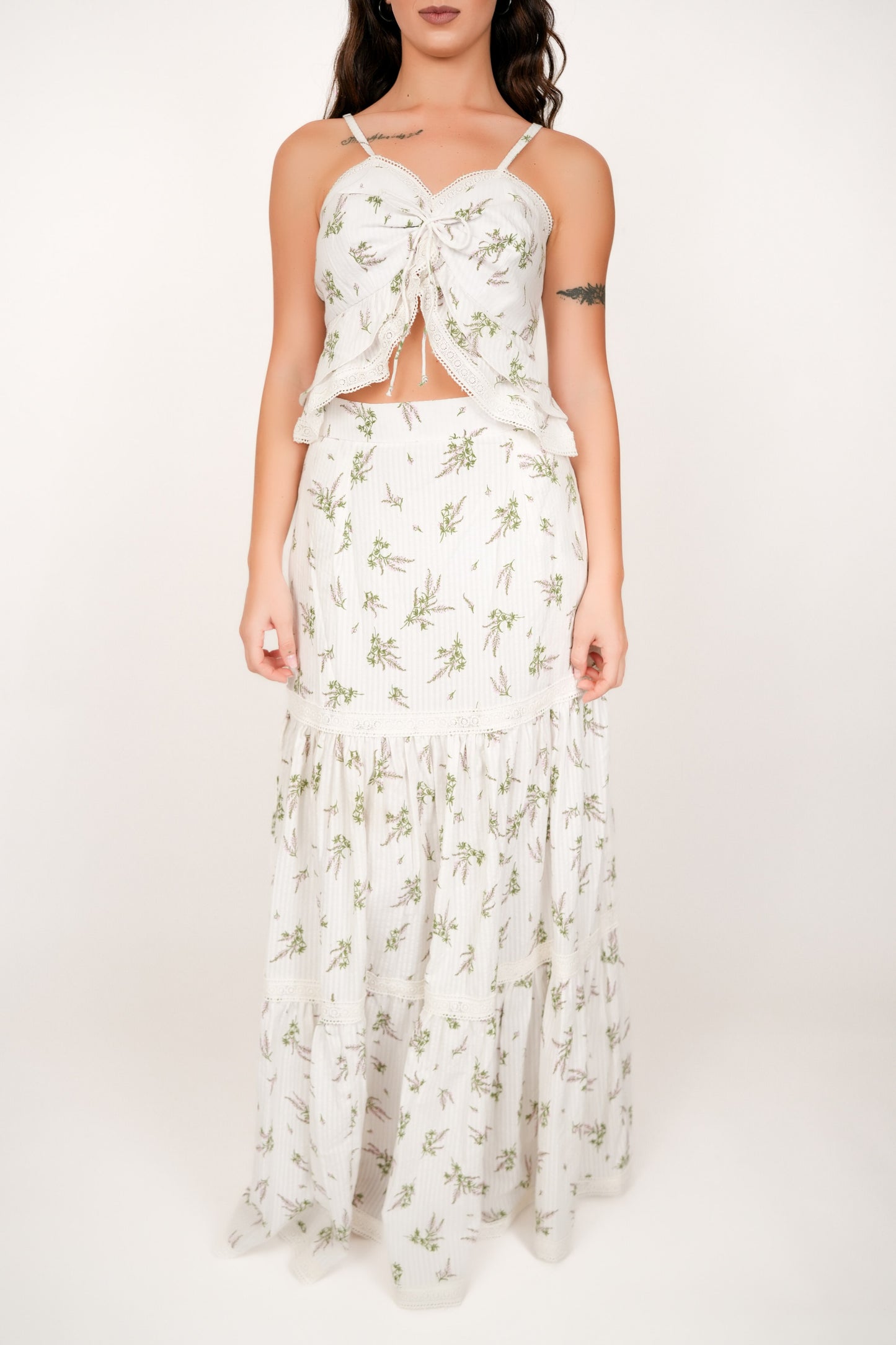 Flora White Floral Set