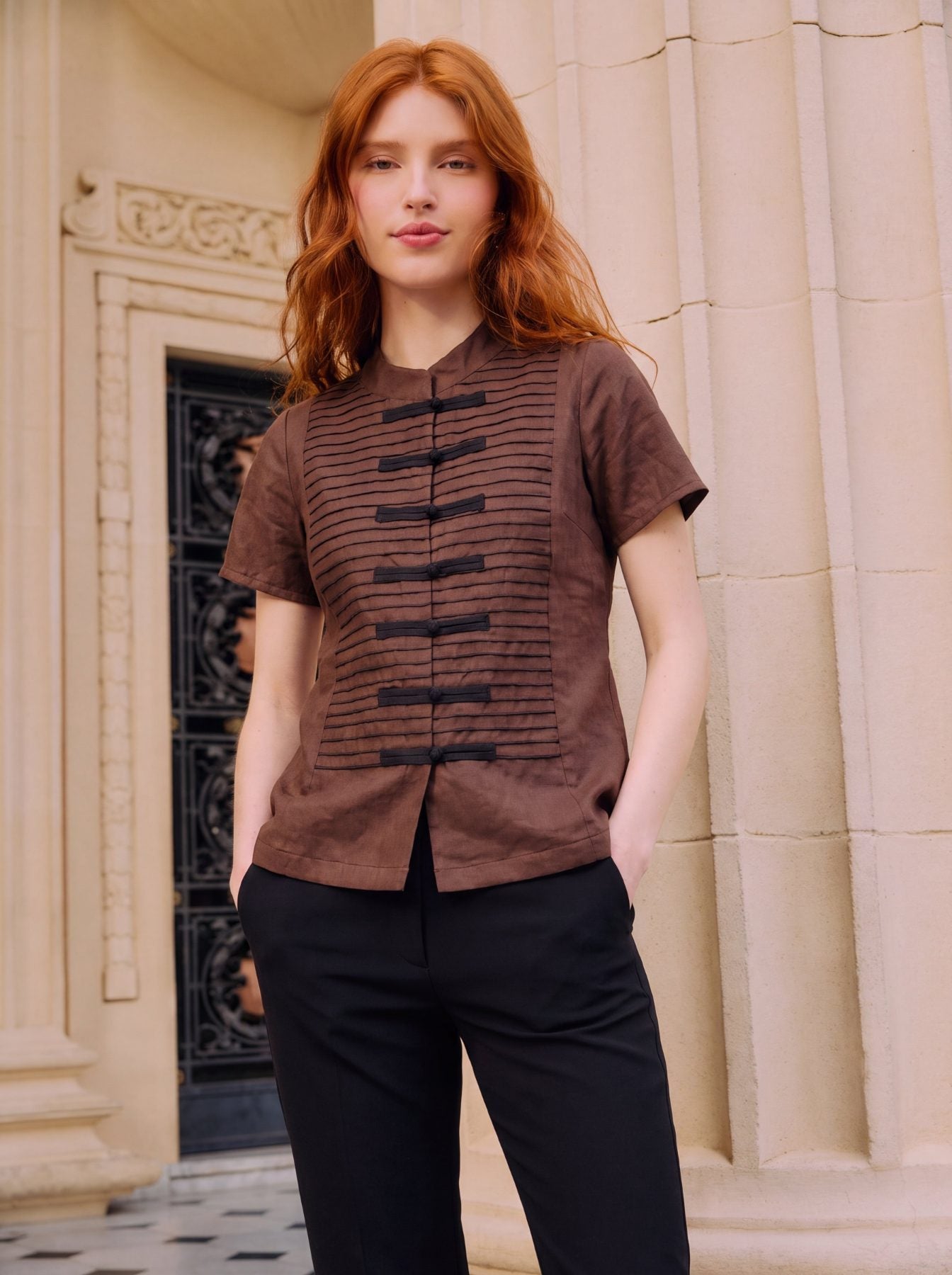 Inori Short Sleeve Top, premium 100% linen mandarin collar short-sleeve blouse with frog-button closures and adjustable lace-up back – back view
