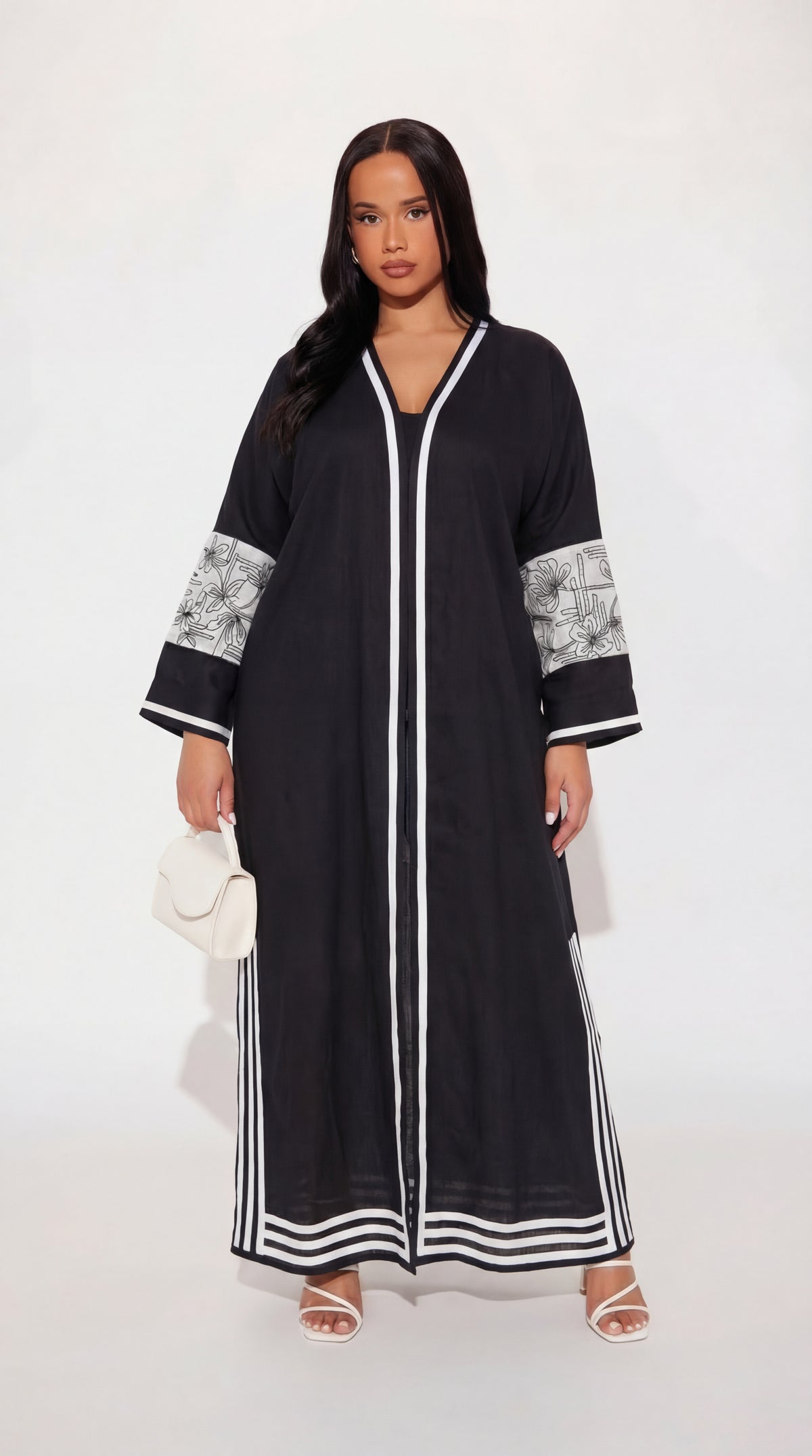 Aaliyah Black Abaya Shrug