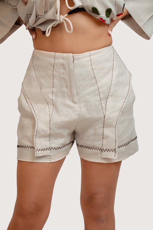Emily Beige Shorts