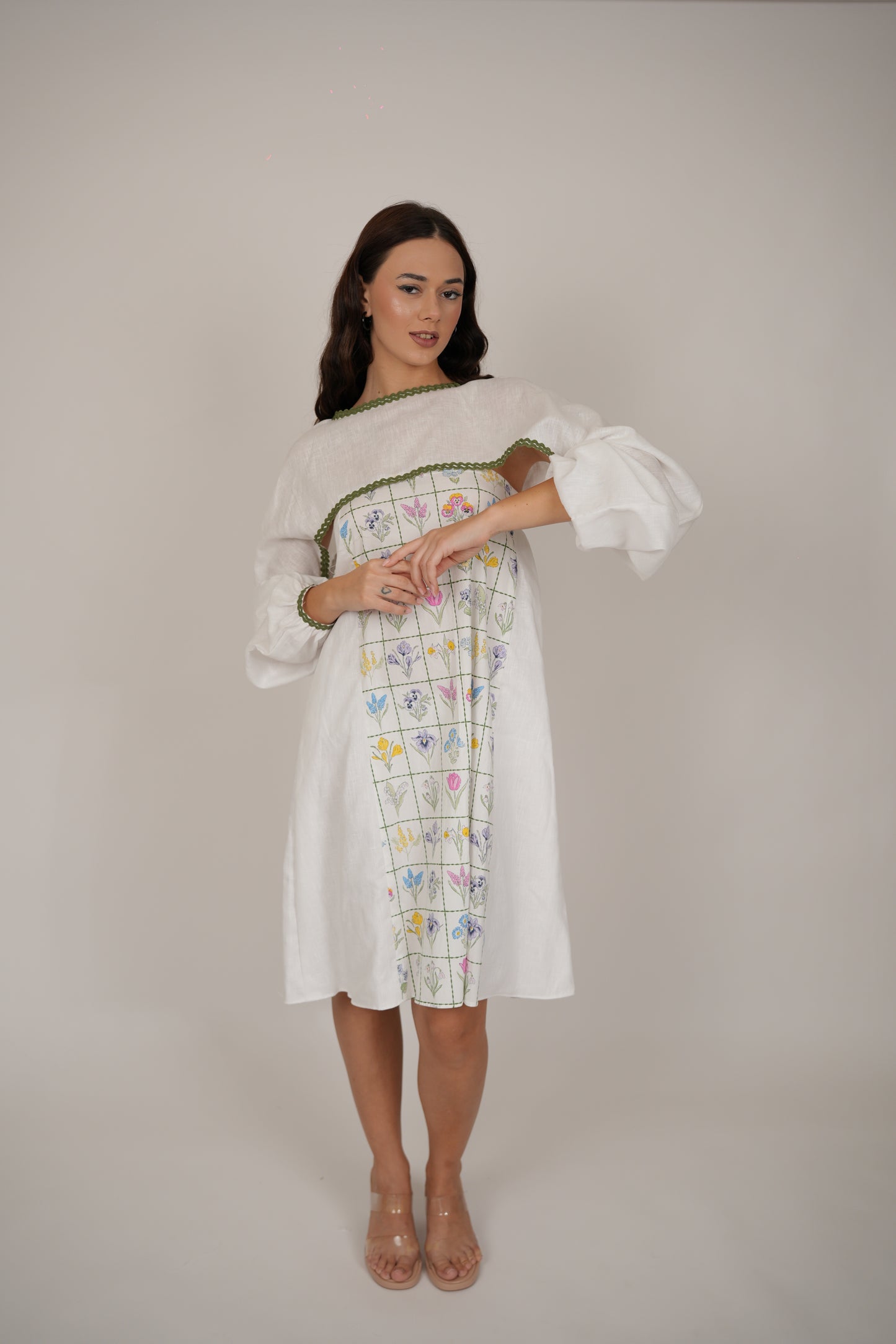Poppy White Floral Short Dress