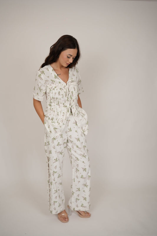 ASTER WHITE FLORAL CO-ORD SET