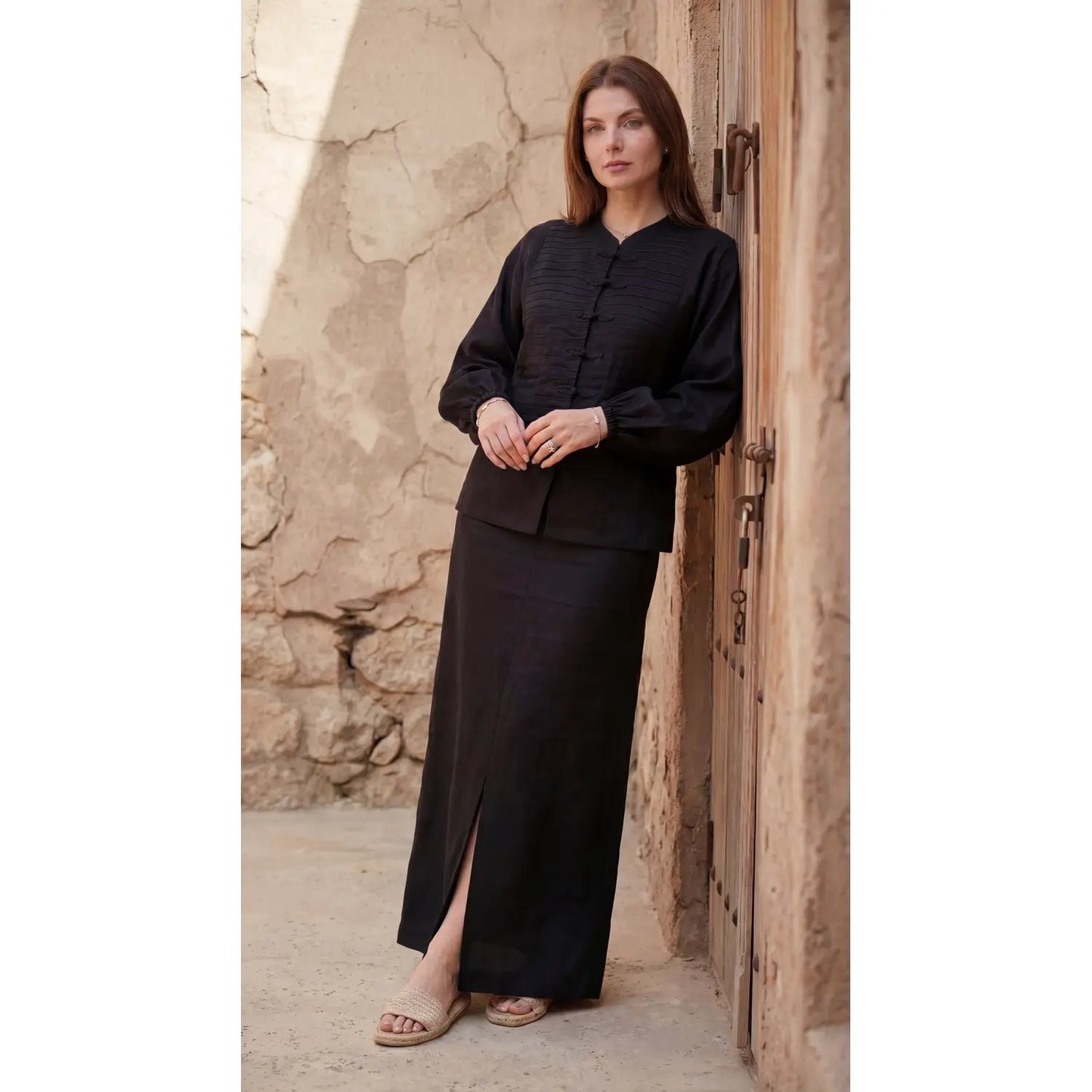 Inori Black Linen Skirt